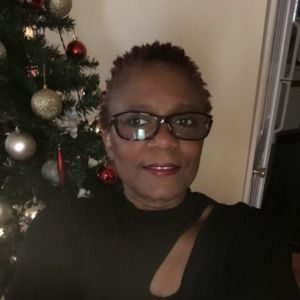 Meet your Posher, Rita